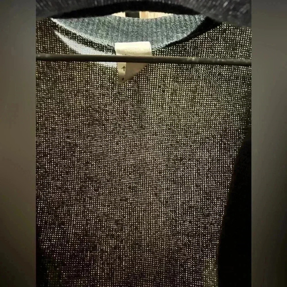 Three Paper Dolls Long sleeve Grey Shirt - Picture 5 of 8